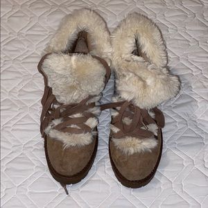 Fur Boots 🥾